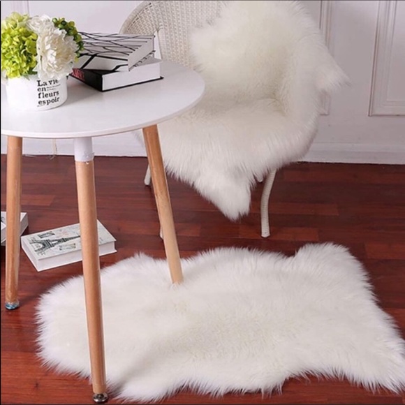 💕Luxury Soft Faux Sheepskin Area Rugs New - Picture 2 of 2